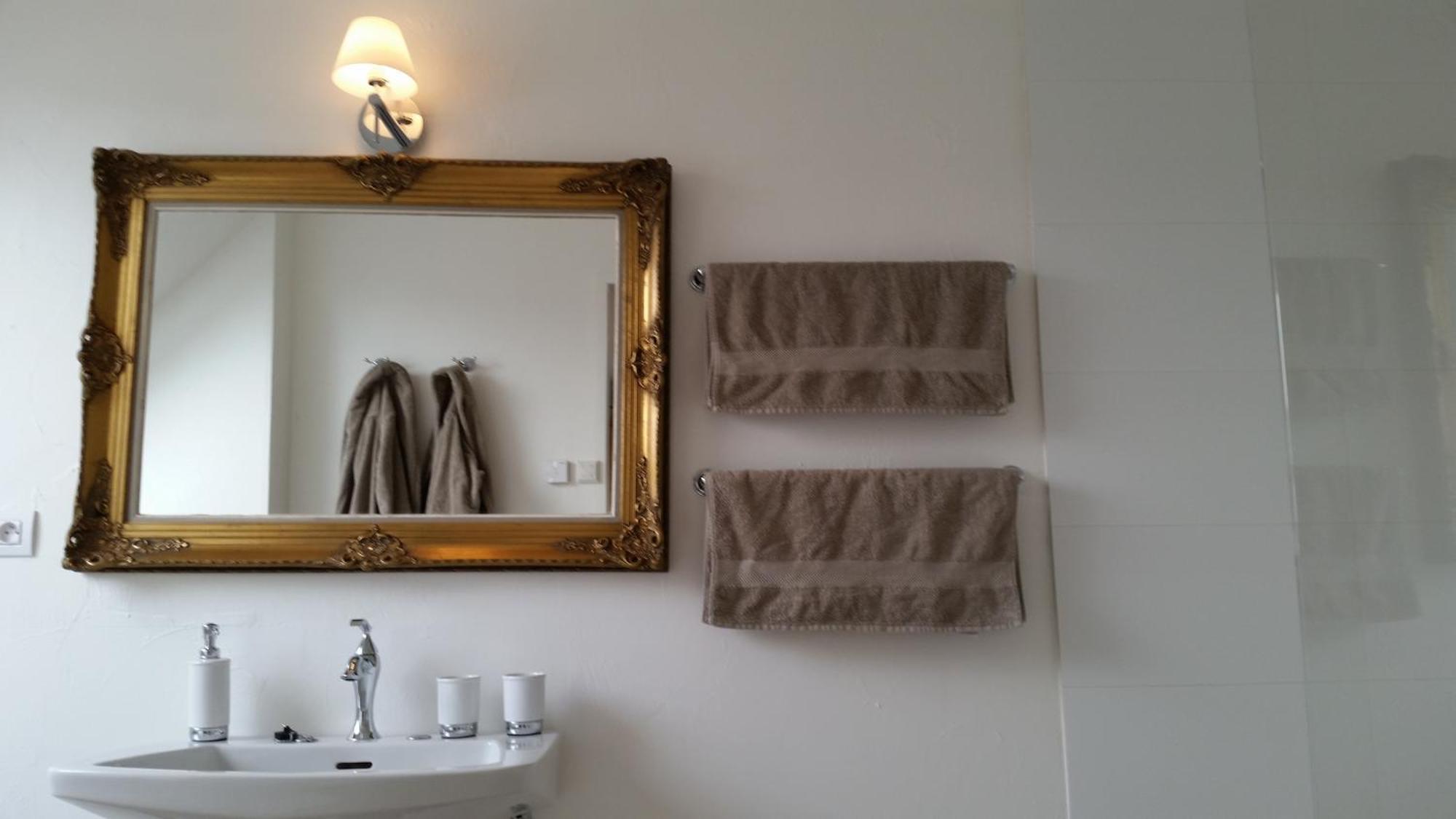 B&B La Douceur De La Miclette Ellezelles Номер фото